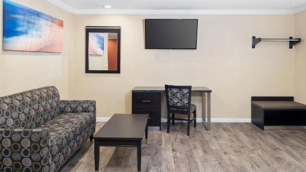 Scandia Motel image 37