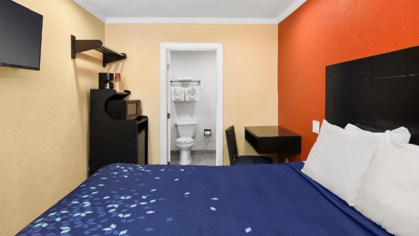 Scandia Motel image 9